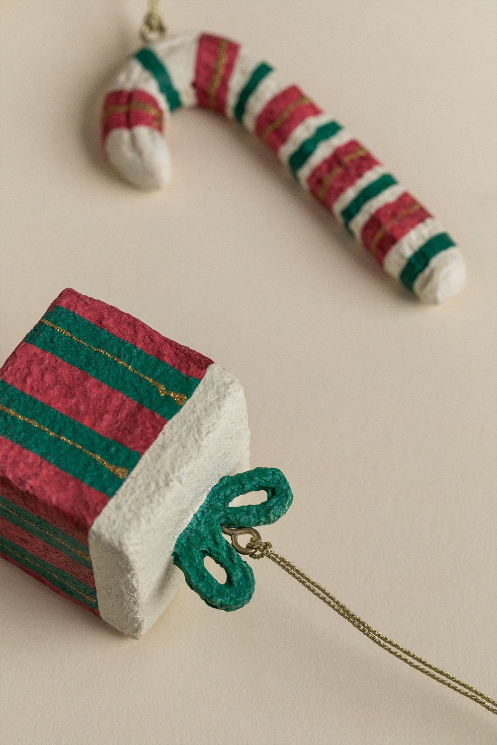 Set di 3 decorazioni natalizie fatte a mano in cartapesta Randolf