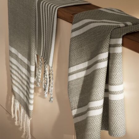 Set di 3 strofinacci da cucina in cotone Gergana