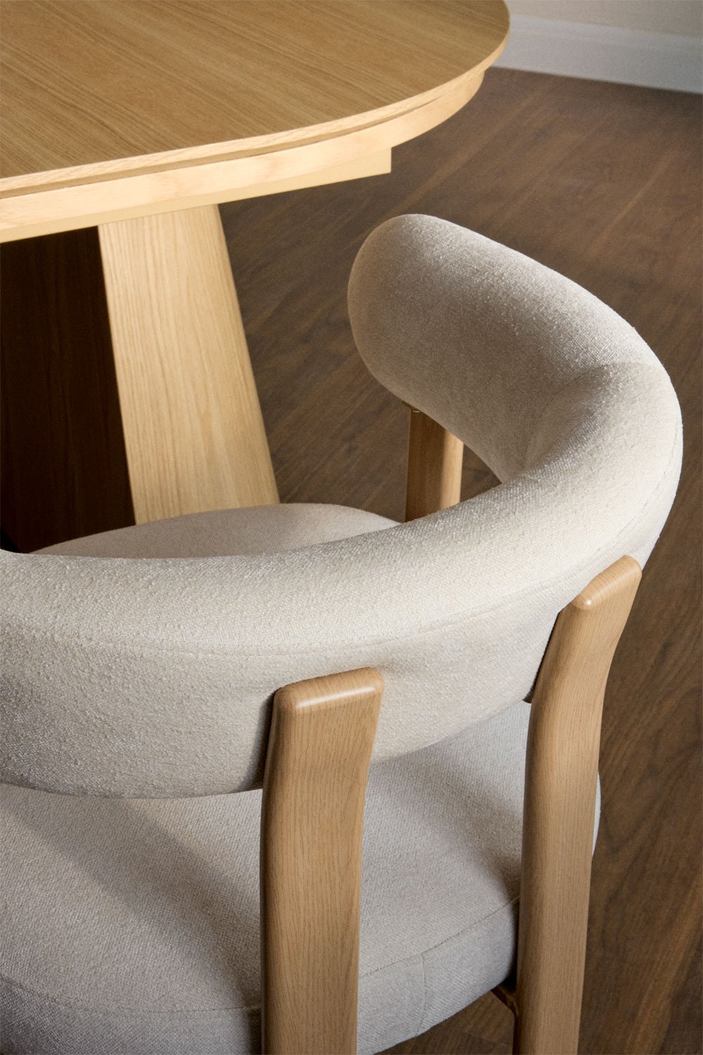 Set di 4 sedie da pranzo con braccioli in tessuto chenille Jolie