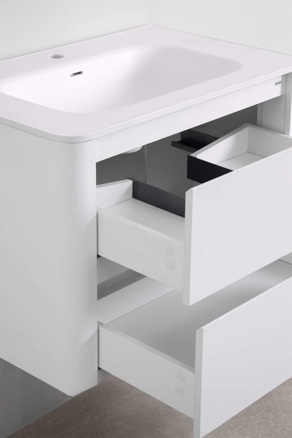 Set mobili da bagno in legno con lavabo integrato e specchio Egerton