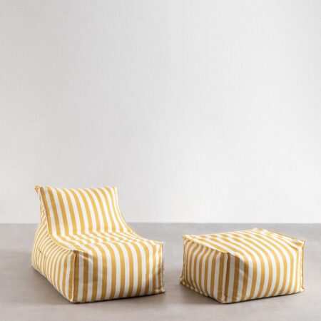 Set poltrona e pouf in tessuto Sandel