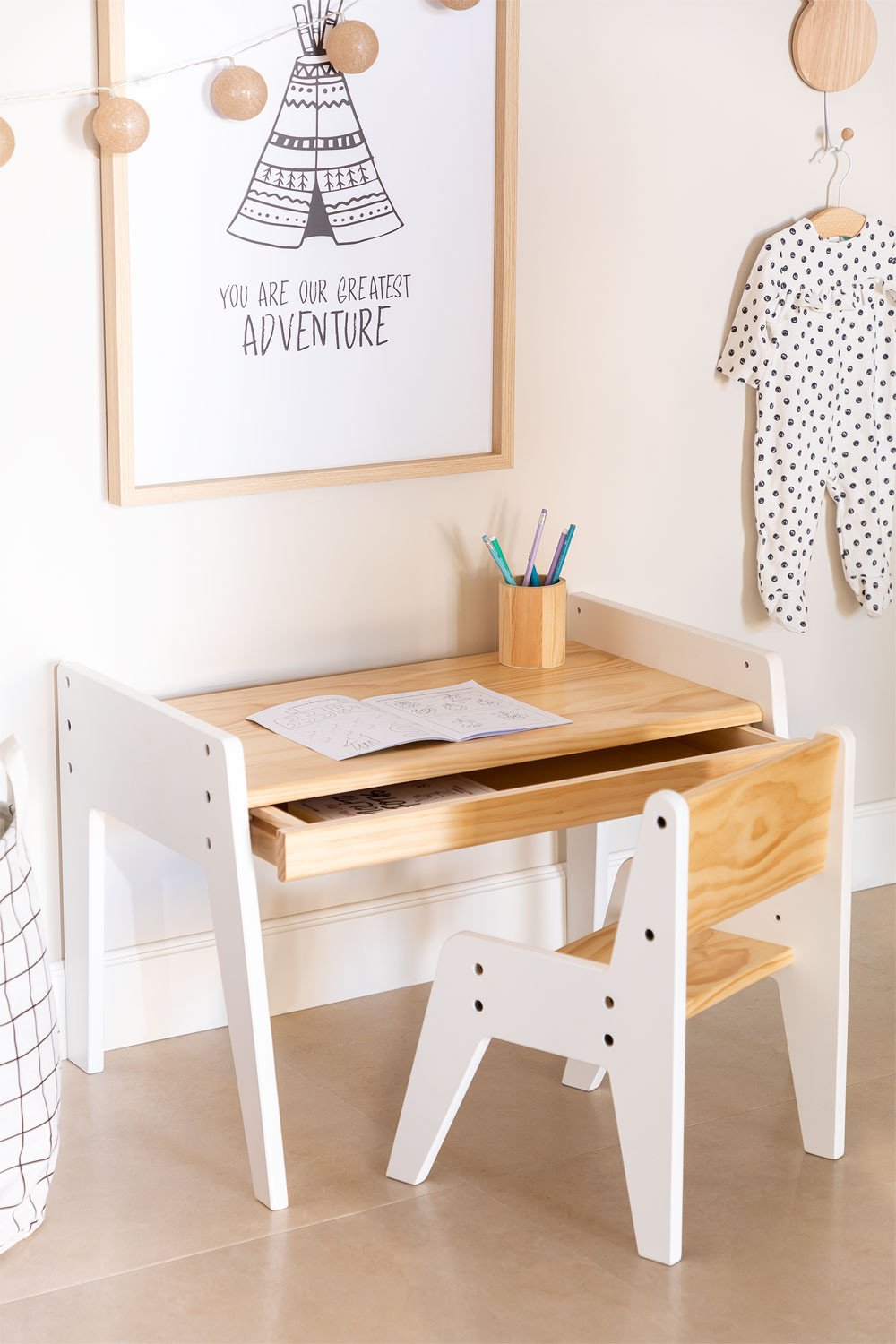 Set tavolo e sedia in legno Blaby Kids
