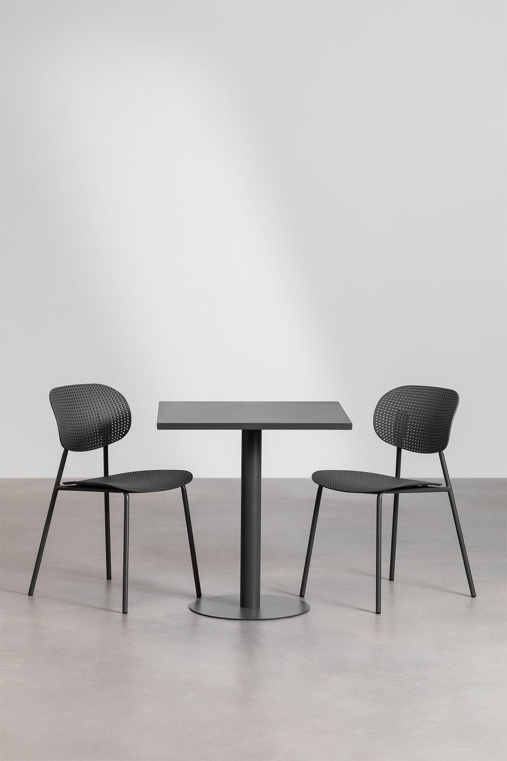 Set Tavolo Quadrato Mizzi 70x70 cm e 2 Sedie da Giardino Tupah