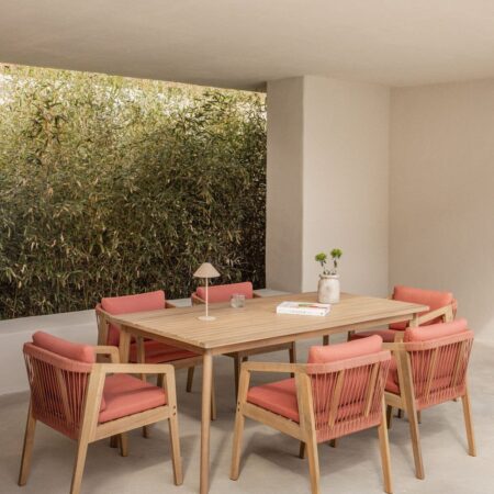 Set tavolo rettangolare 180x90 cm e 6 sedie da giardino in legno di acacia e corda intrecciata Kaela
