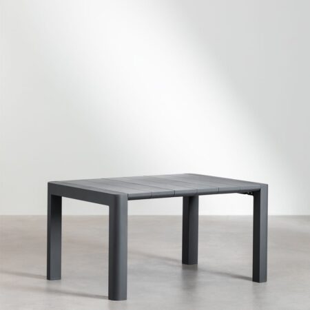 Set tavolo rettangolare Arnadine (140x100 cm) e 4 sedie da pranzo Maeba