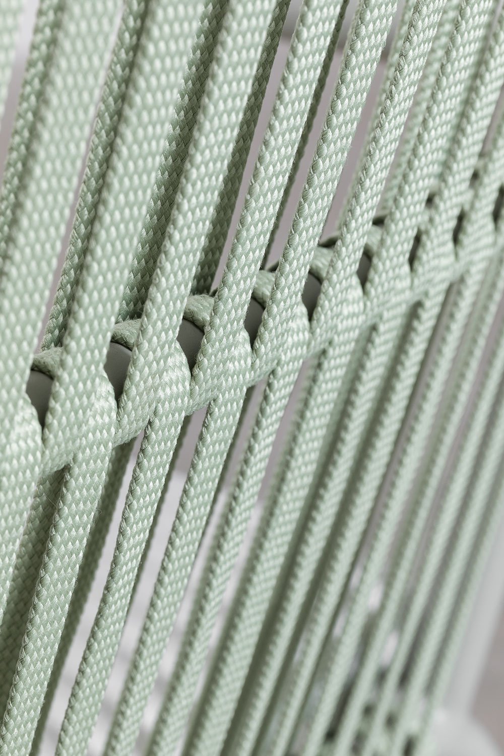 Set tavolo rettangolare Arnadine (220x100 cm) e 8 sedie da giardino impilabili in alluminio Alberta