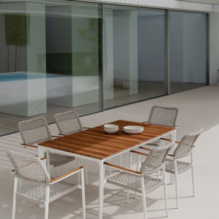 Set da Tavolo Rettangolare in Alluminio e Legno di Teak (160x90 cm) Katiana e 6 Sedie in Alluminio e Corda Intrecciata Nediam