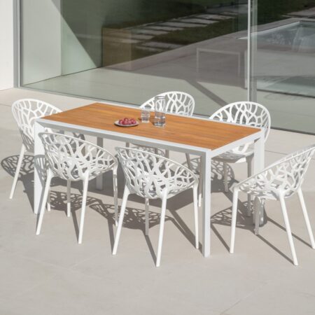 Set tavolo rettangolare in legno e alluminio Archer Classic (160x90 cm) e 6 sedie da giardino impilabili Ores