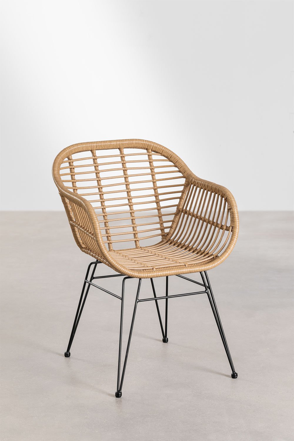 Set tavolo rettangolare in vimini sintetico Leribert (180x90 cm) e 6 sedie da giardino Zole in vimini sintetico