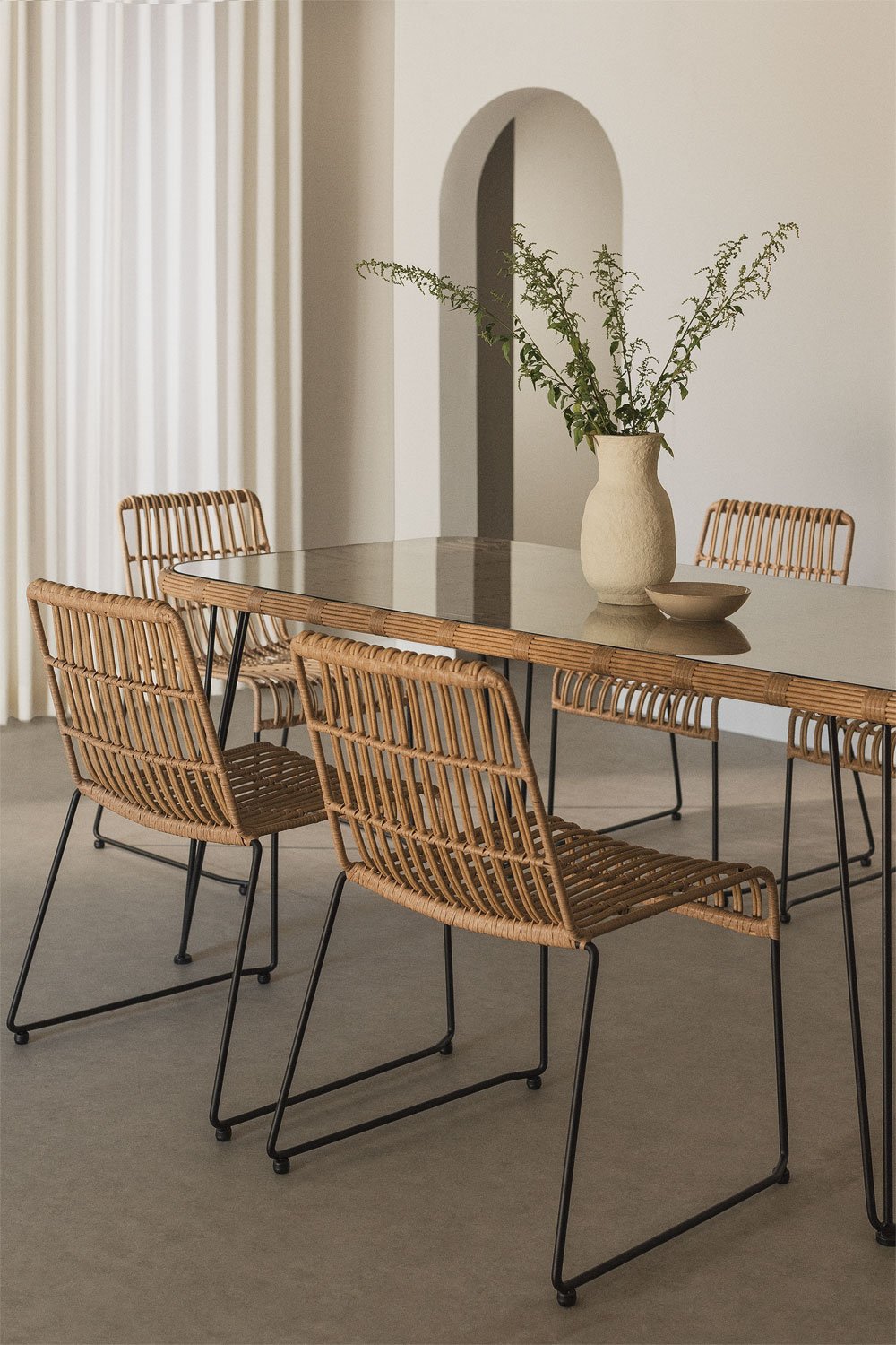 Set Tavolo Rettangolare in Vimini Sintetico (180x90 cm) Leribert e 6 Sedie da Pranzo in Rattan Sintetico Aroa