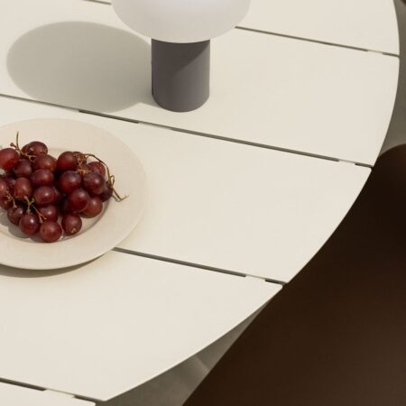 Set tavolo rotondo in alluminio (Ø125 cm) Valerie e 6 sedie da giardino Lynette