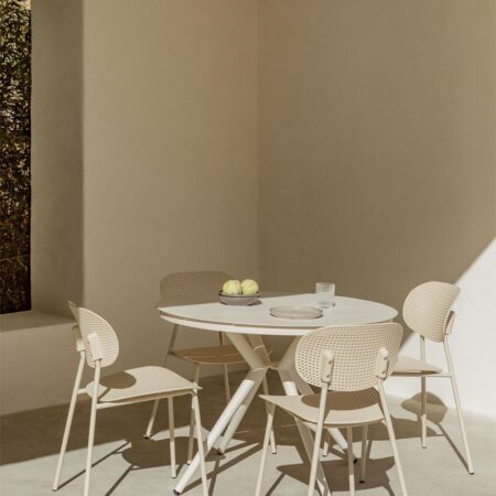 Set tavolo rotondo in alluminio Valerie (Ø100 cm) e 4 sedie da giardino Tupah