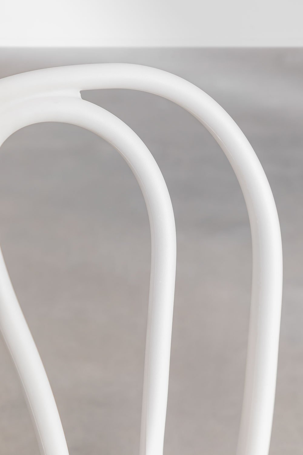 Set composto da Tavolo Tondo (Ø70 cm) e 2 Sedie da Giardino Mizzi