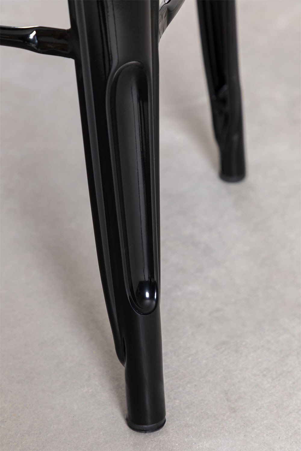 Sgabello alto con schienale in acciaio (76 cm) LIX
