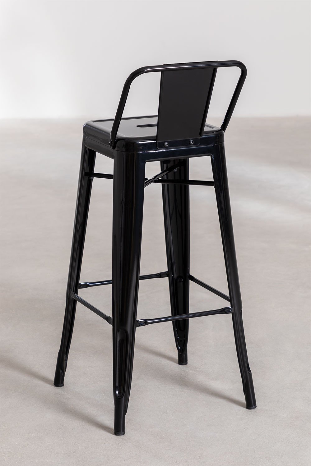 Sgabello alto con schienale in acciaio (76 cm) LIX