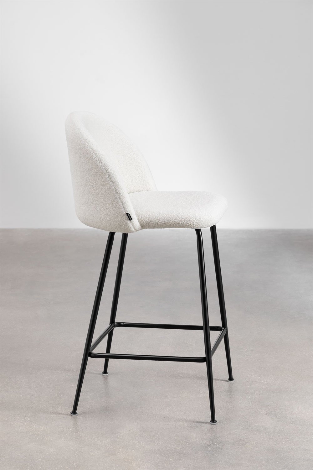 Sgabello alto in ciniglia Kana Design
