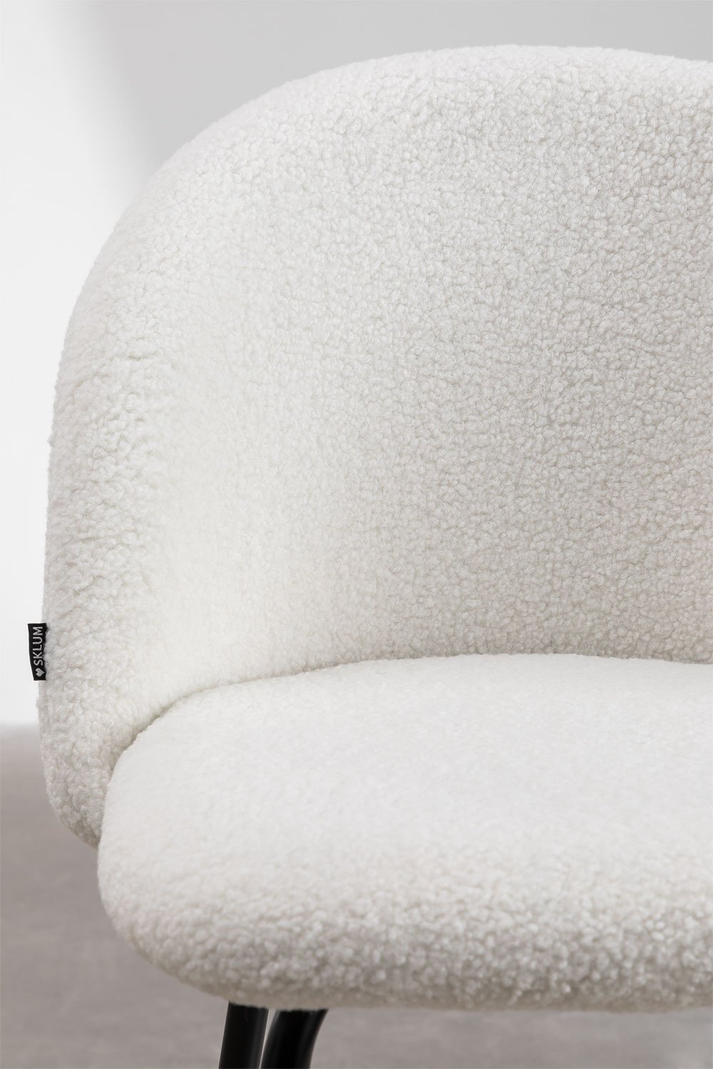 Sgabello alto in ciniglia Kana Design