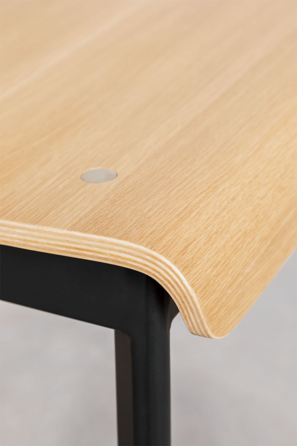 Sgabello alto in impiallacciato rovere (67 cm) E