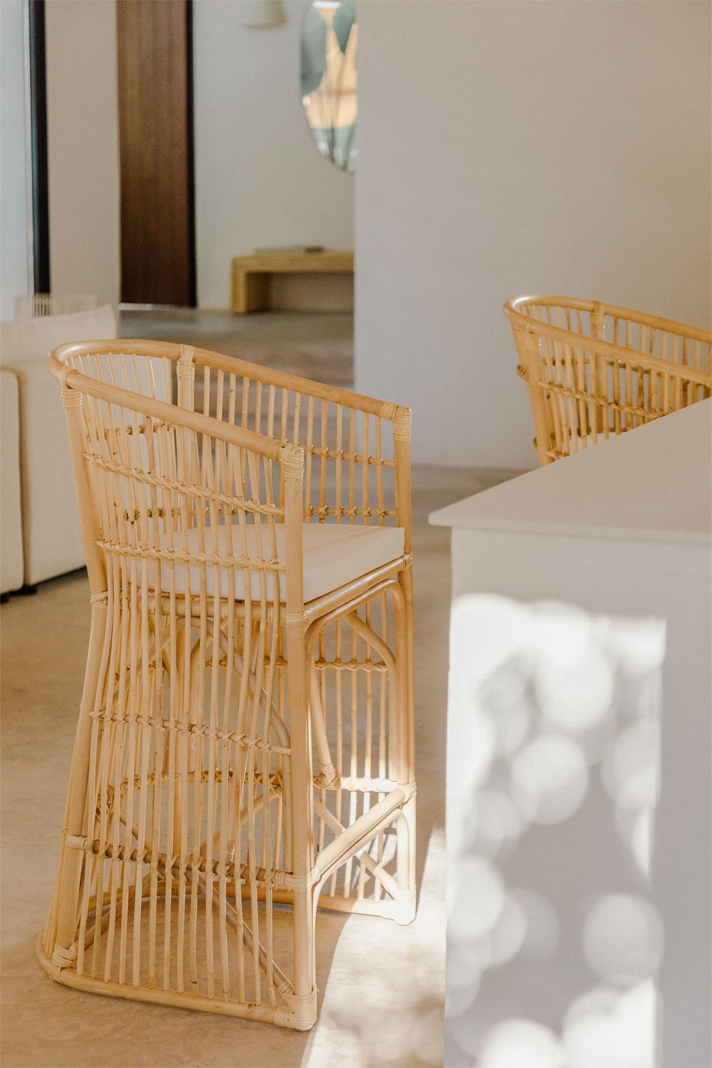 Sgabello alto ↑70 cm in rattan Izabal