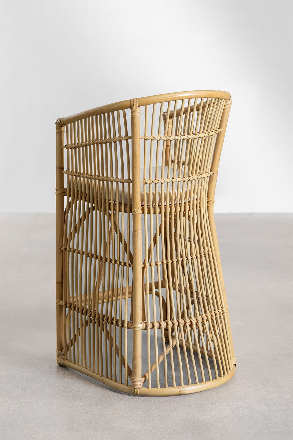 Sgabello alto ↑70 cm in rattan Izabal