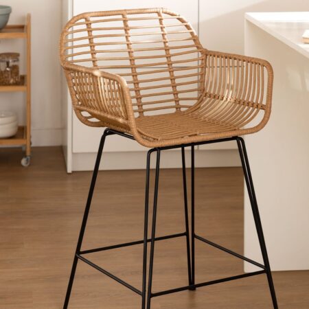Sgabello alto in rattan sintetico Eska