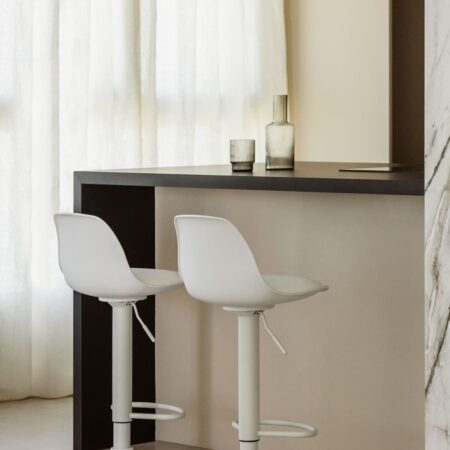 Sgabello alto regolabile Nordic