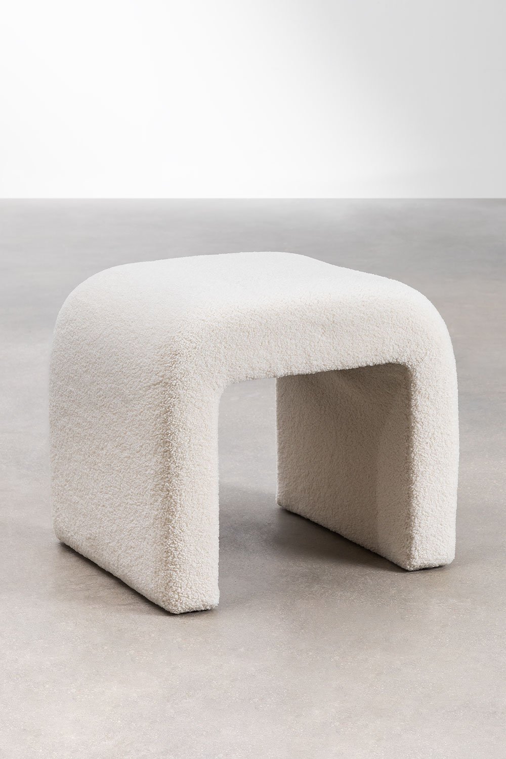Sgabello basso Carlise in shearling
