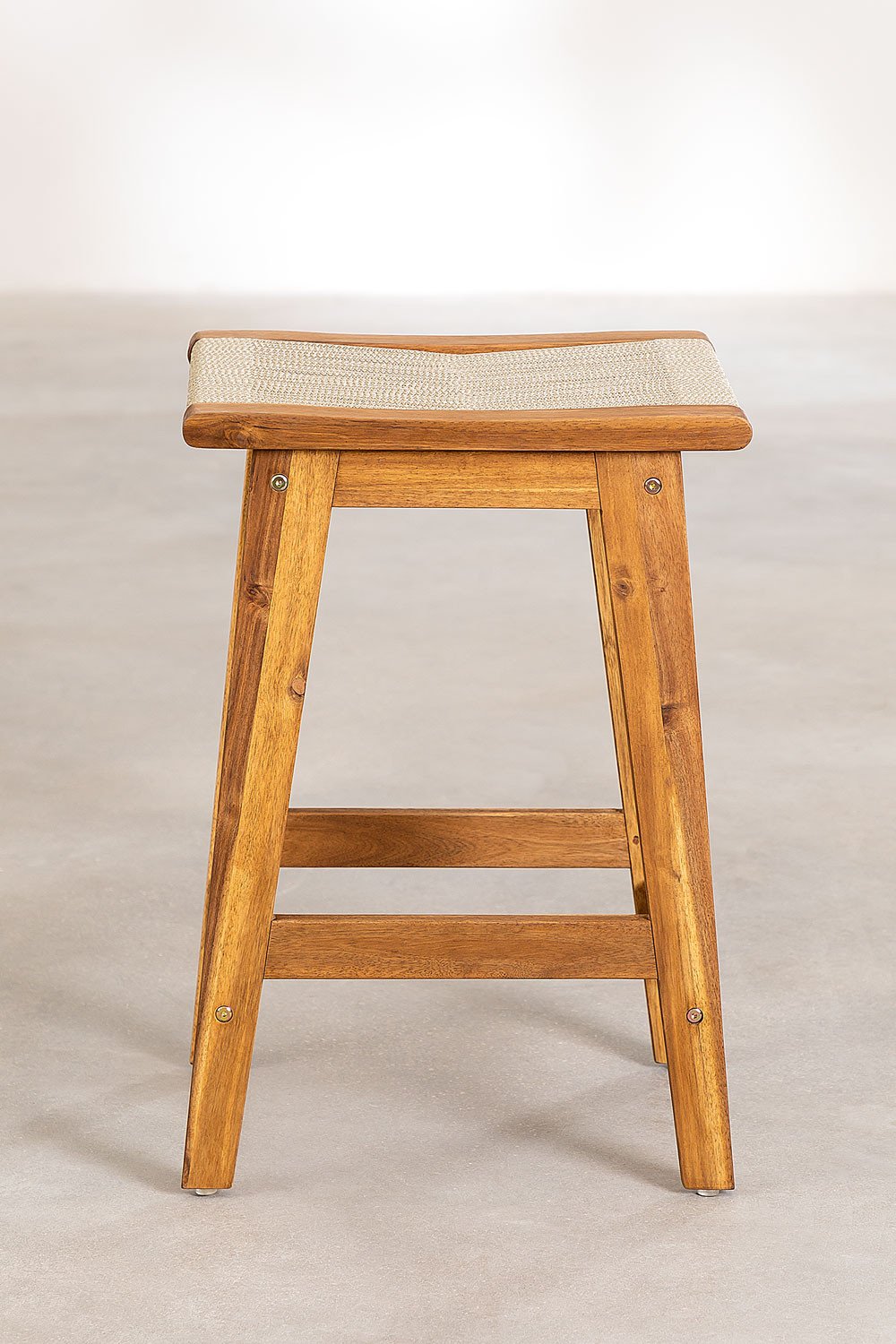 Sgabello alto da giardino 65 cm in legno di acacia e corda intrecciata Tenay