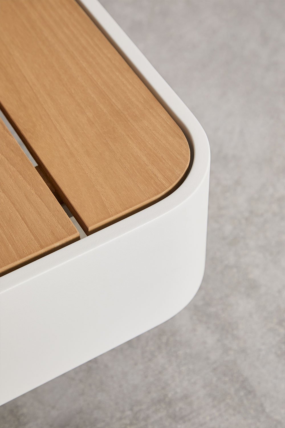 Divano componibile 2 posti in alluminio con tavolino sinistro in legno di teak Yarilo