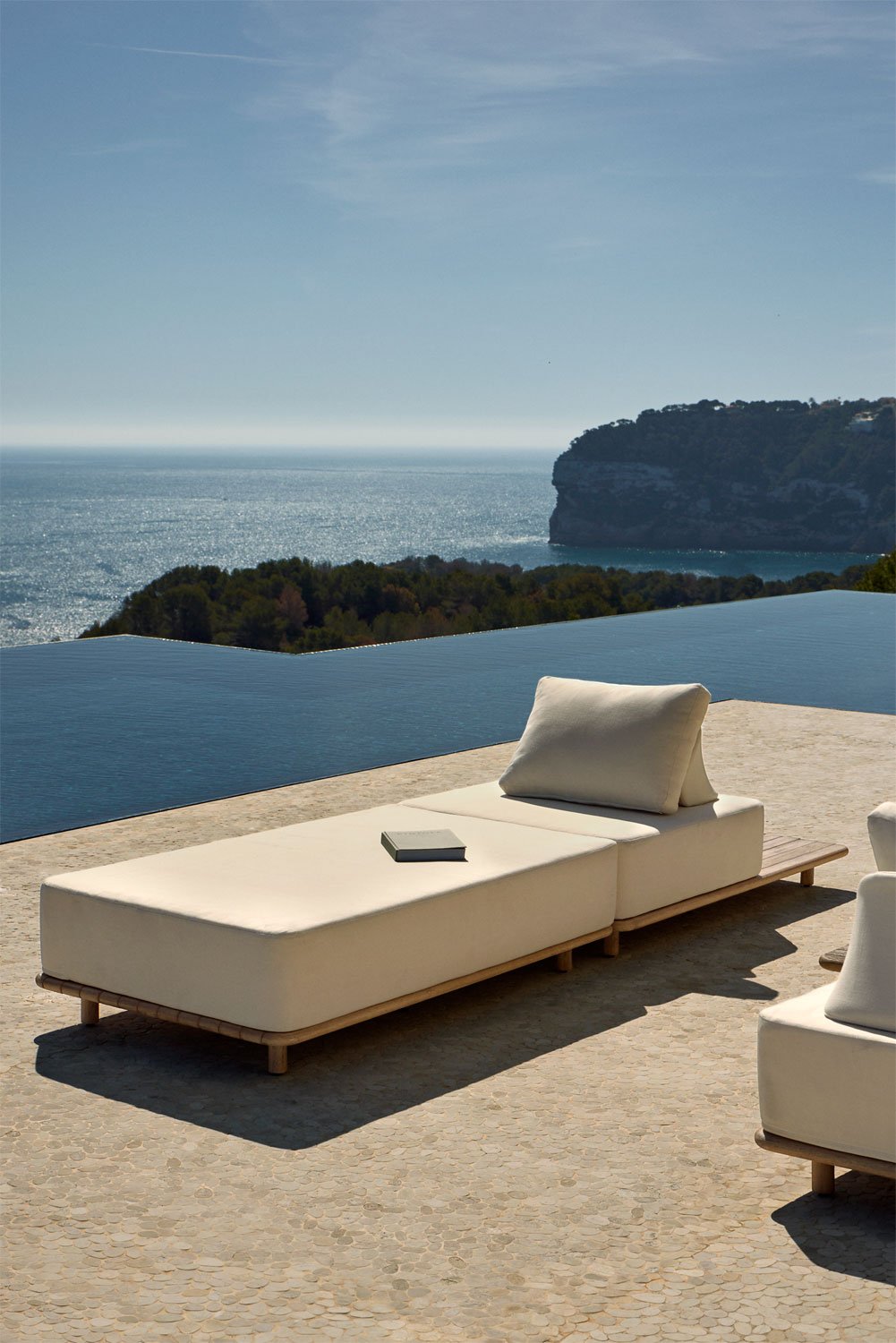 Divano da giardino modulare Portet 2 pezzi con chaise longue e tavolino in acacia