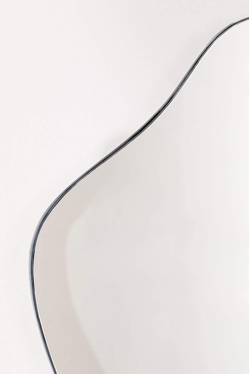 Specchio da parete in metallo (60x67 cm) Astrid