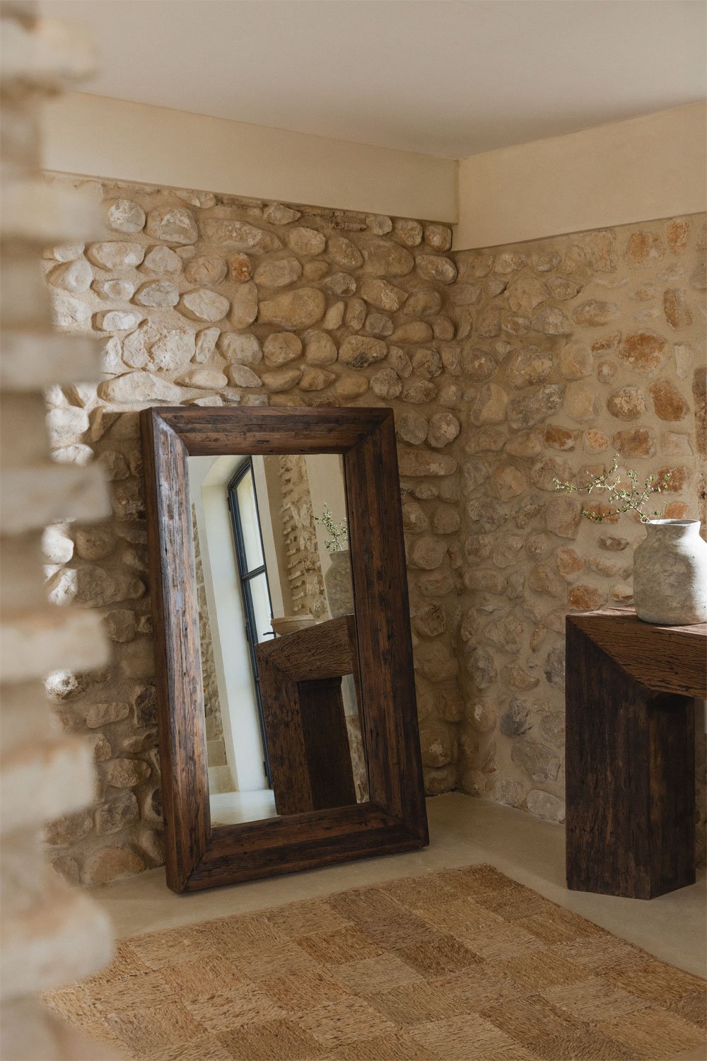 Specchio da parete rettangolare Juvira in legno riciclato