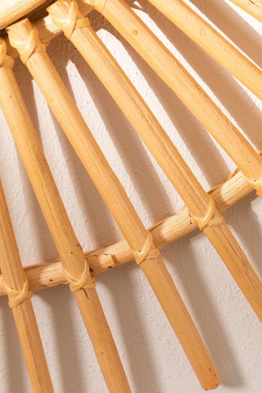 Specchio da parete rotondo in rattan (Ø60 cm) Beku