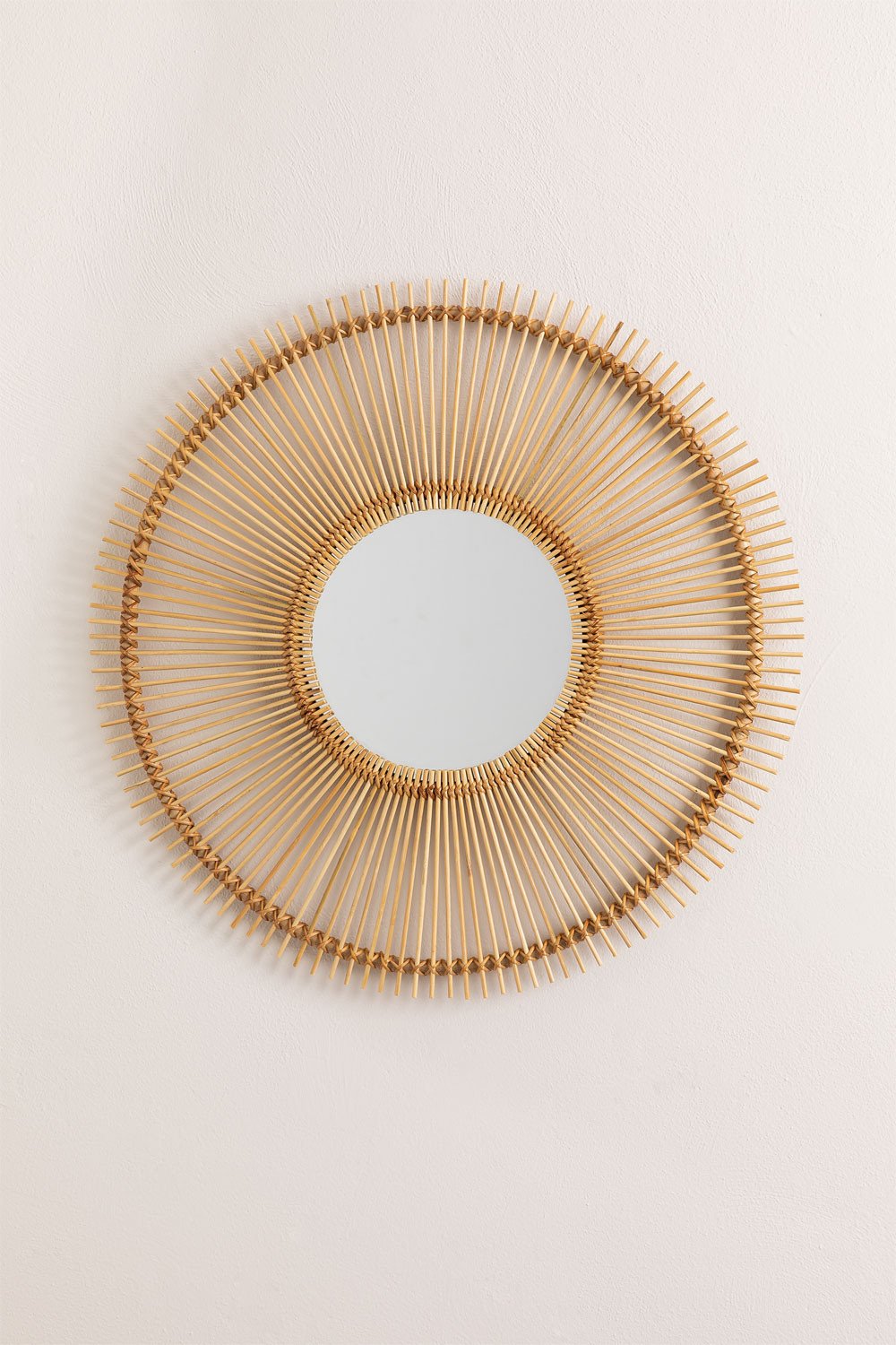 Specchio rotondo da parete in rattan Biok