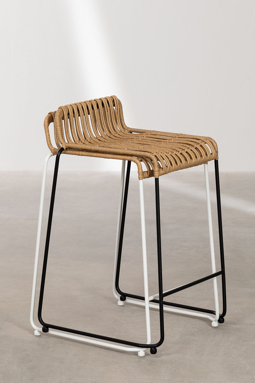 Sgabello Alto in Rattan sintetico Aroa
