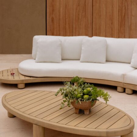 Tavolino da giardino ovale 140x70 cm in legno di acacia Jerome