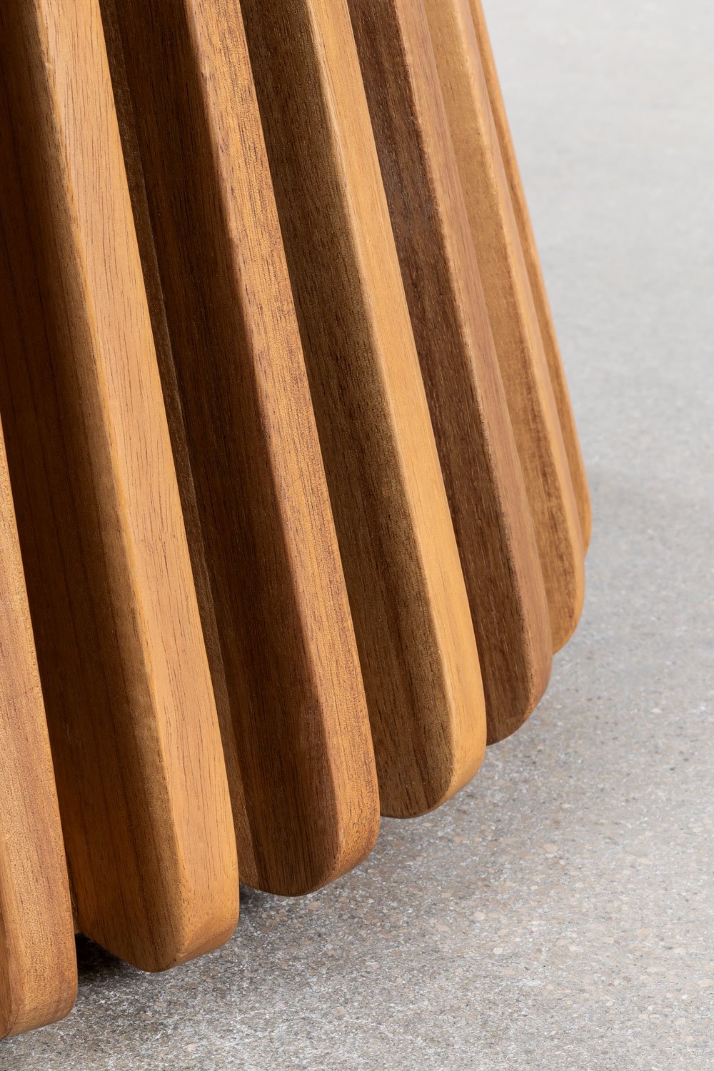 Tavolino da giardino rotondo Ø80 cm in legno di acacia Mura
