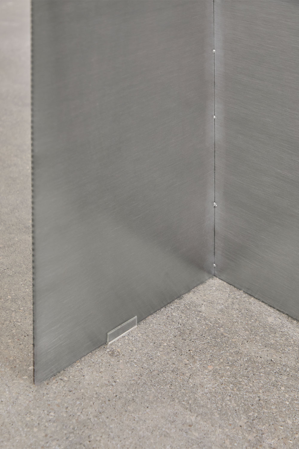 Tavolino Nadina in acciaio spazzolato 40x20 cm
