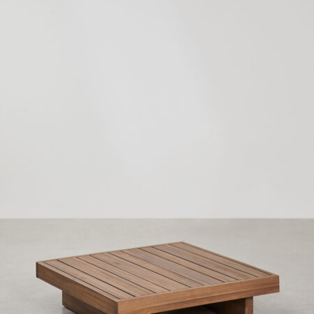 Tavolino quadrato Dailin 75x75 cm in legno di acacia