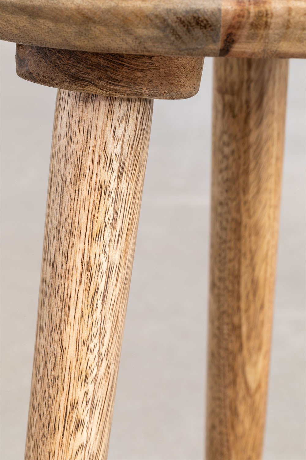 Tavolino rotondo in legno di mango (Ø30 cm) Nanup