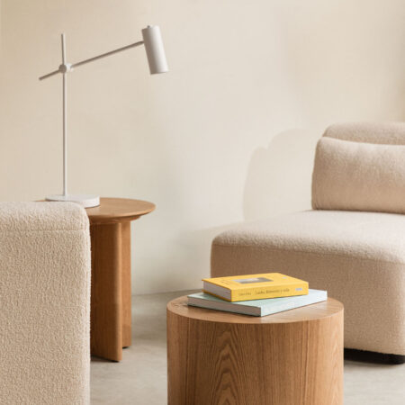 Tavolino rotondo in MDF e impiallacciatura di frassino (Ø50 cm) Lily