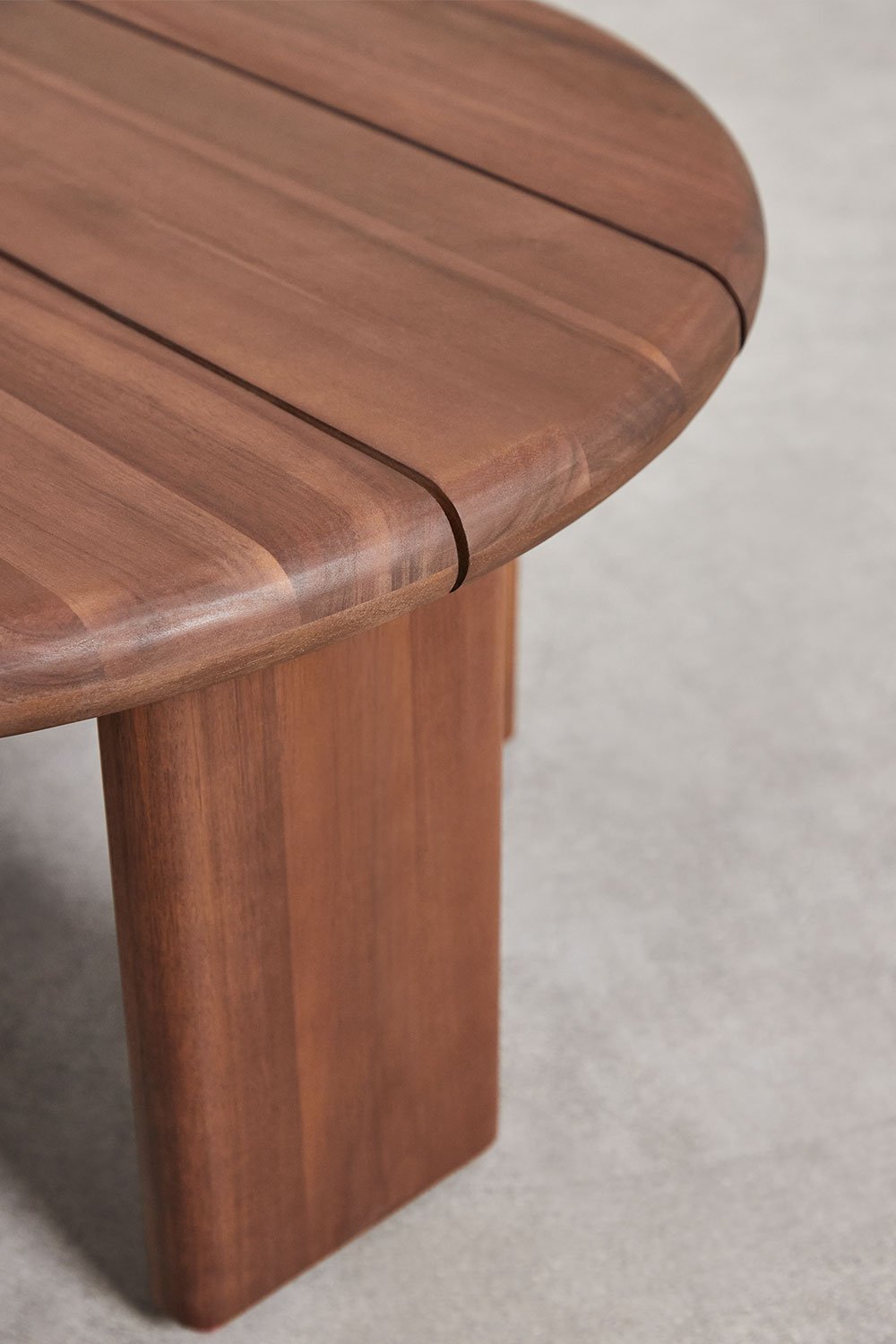 Tavolino rotondo (Ø70 cm) in legno di acacia di Famara