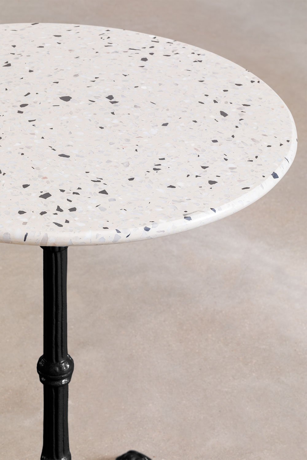Tavolo da bar Vertuo in terrazzo