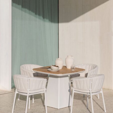Tavolo da giardino in alluminio e legno di teak Inkeri