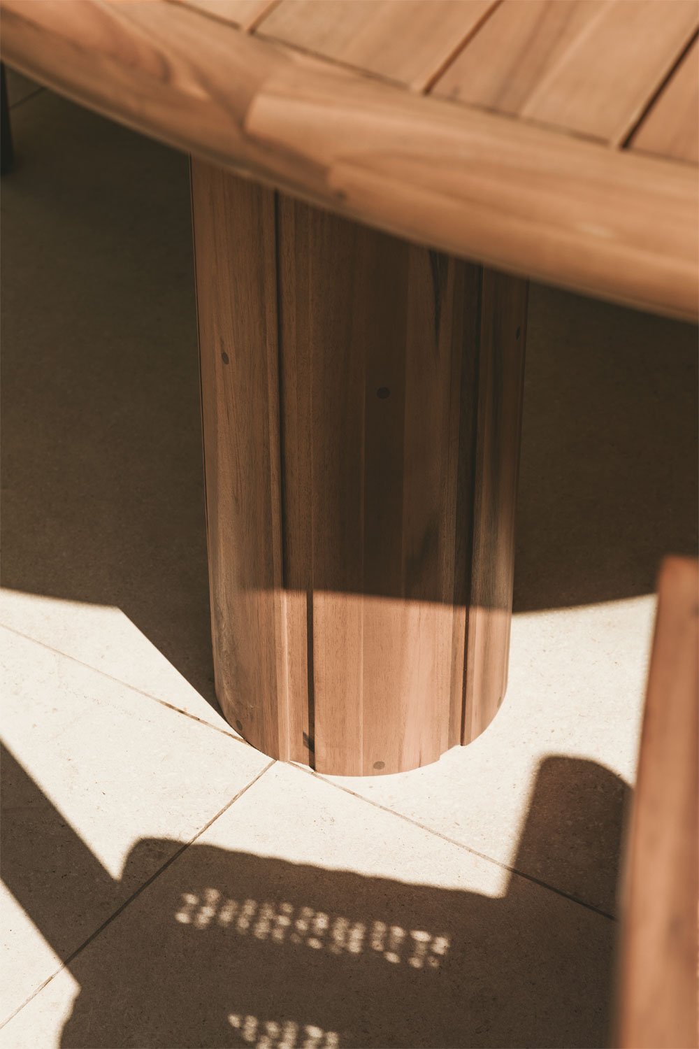 Tavolo da giardino rotondo in legno di acacia Danara