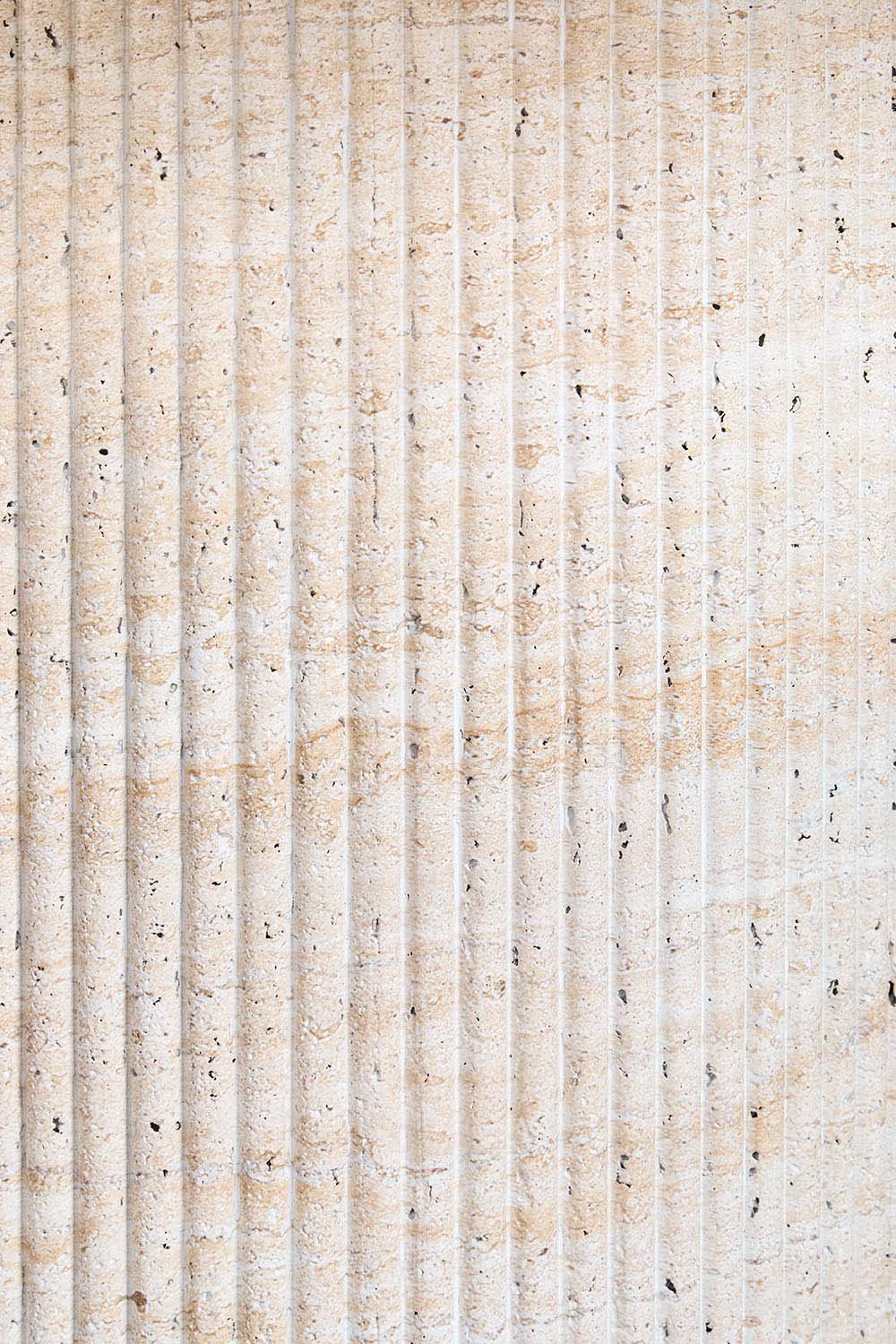 Tavolo da pranzo rotondo Ø100 cm in cemento effetto travertino Velia