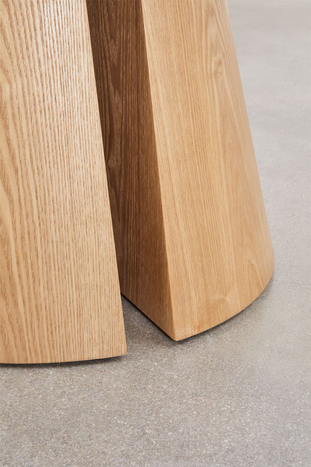 Tavolo da pranzo rotondo Ø120 cm in MDF e impiallacciatura di frassino Agnes