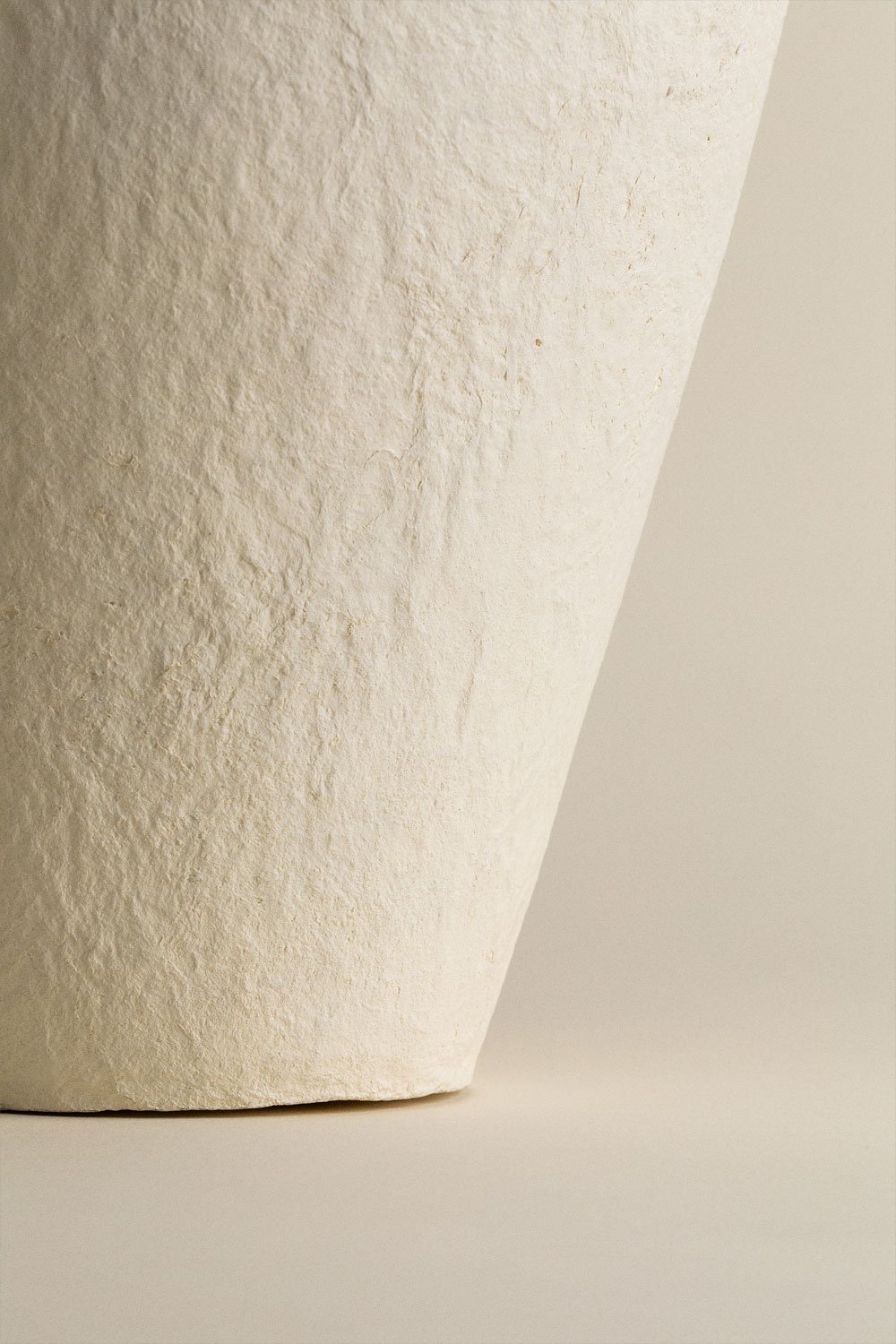 Vaso decorativo fatto a mano in cartapesta Brinxel