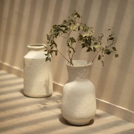 Vaso decorativo fatto a mano in cartapesta Reynolds