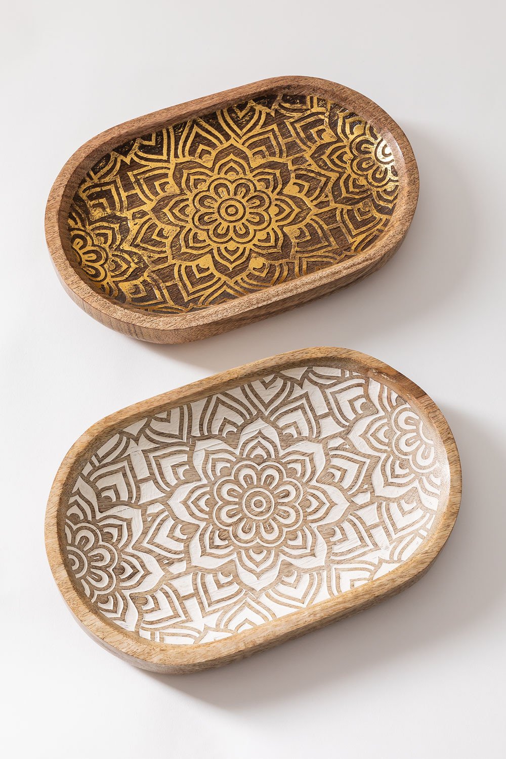 Vassoio decorativo in legno di mango Breda